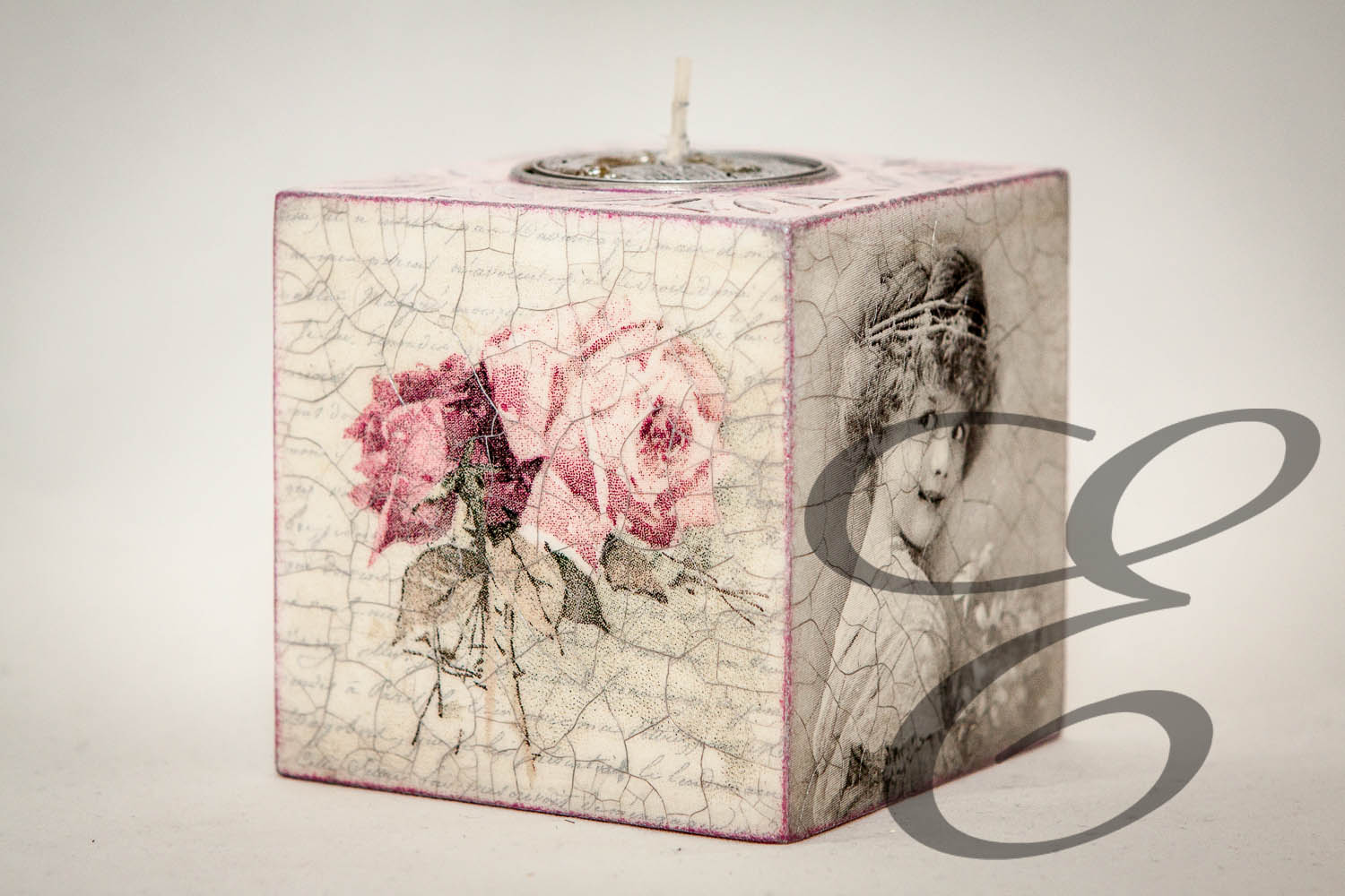 Teelichthalter Rosa mit Rosen und Mädchenmotiv 2 – Handgefertigtes Unikat von E-Family Jestetten